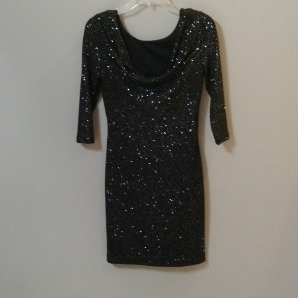 Beautiful Studio Y sparkly glitter drape open back cocktail black dress SIZE Sm - Picture 5 of 8